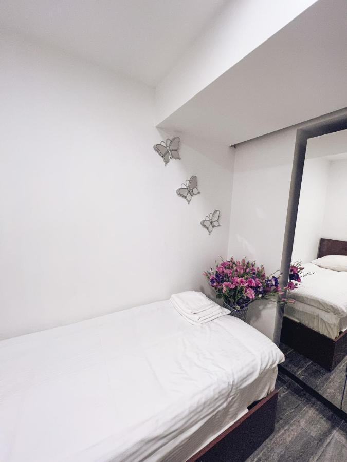 It Hotel Tumanyan Street 예레반 외부 사진